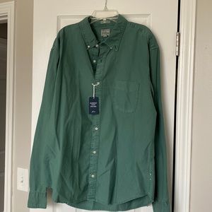 J. Crew Slim Untucked Green long sleeve button down